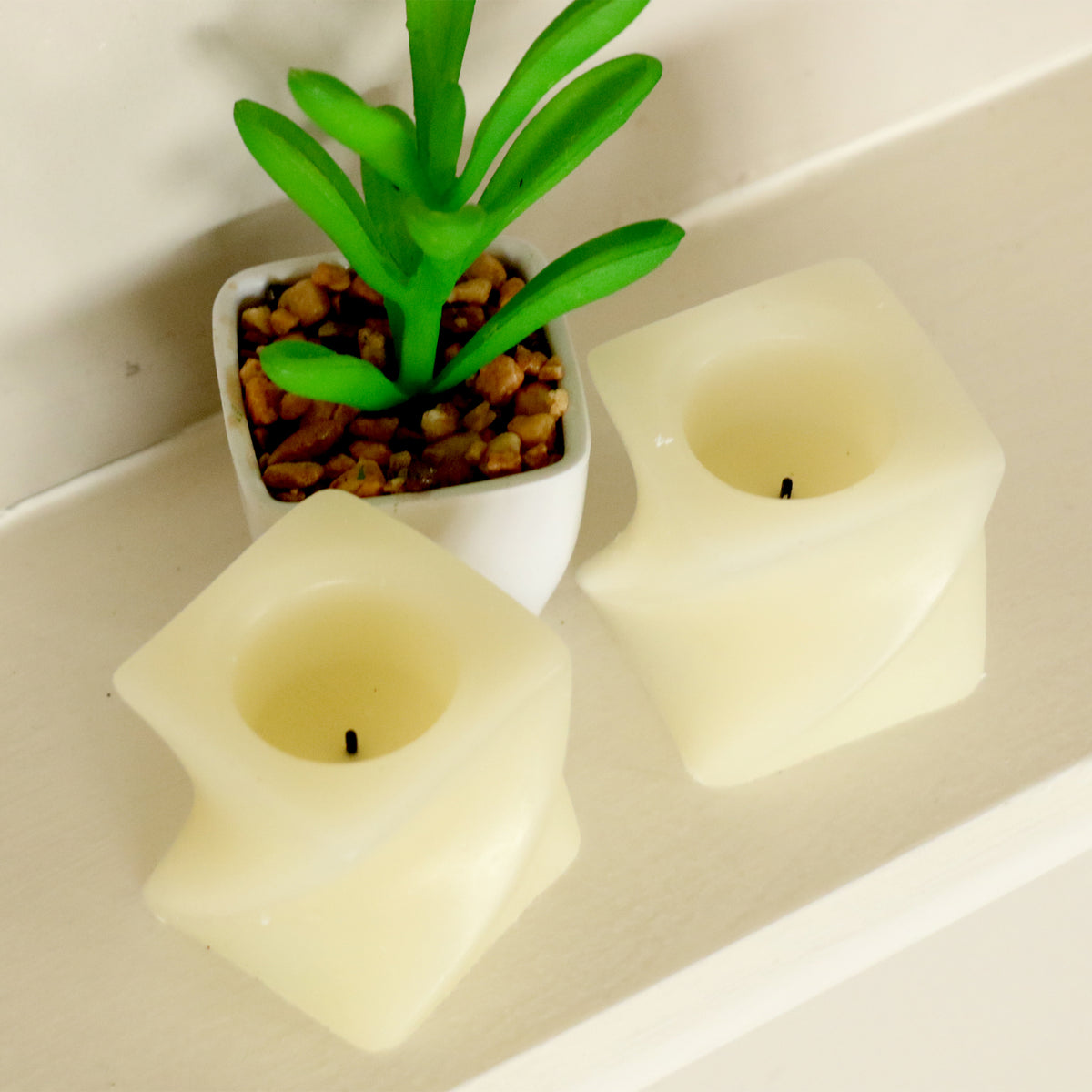 Mini Battery Candle Cream 2 Pack 'Twist'